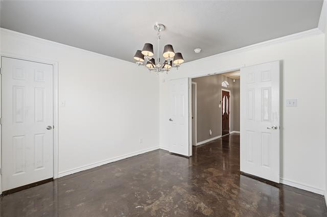 Building Photo - 1018 Karen St