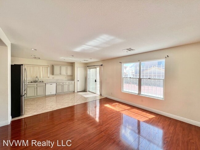 Building Photo - 3 br, 2.5 bath House - 5717 Dewey Dr