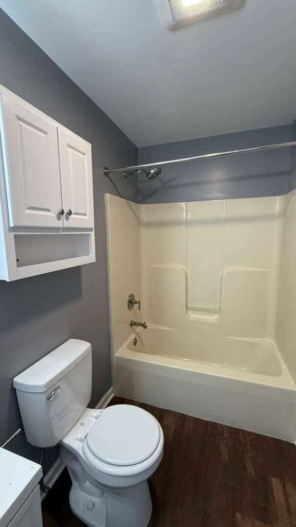 Building Photo - 1029 Aztec Dr