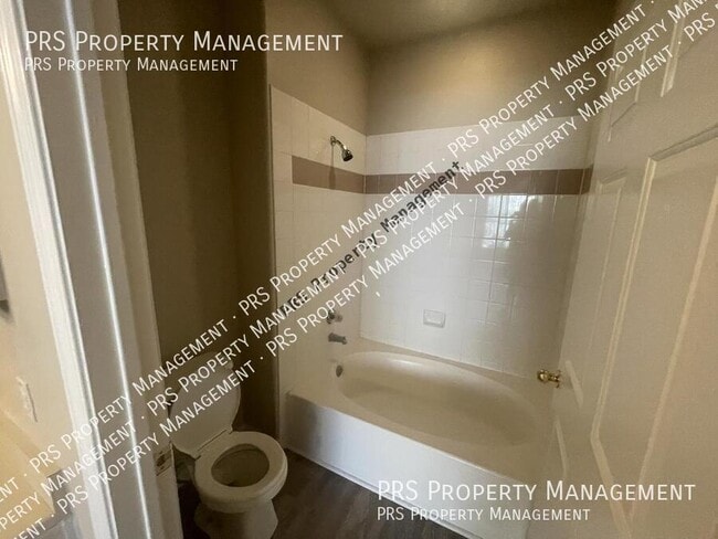 Building Photo - 3236 E Chandler Blvd