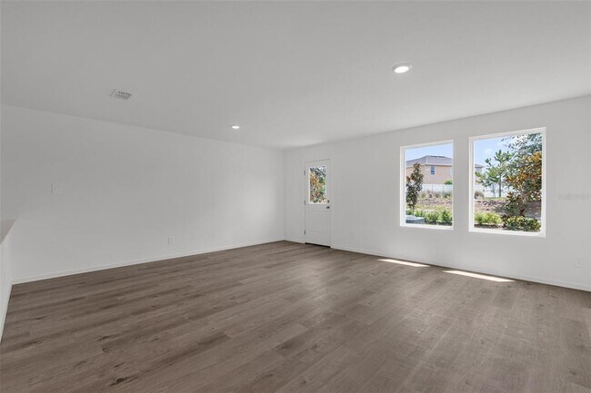 Building Photo - 2424 Bevel Ln