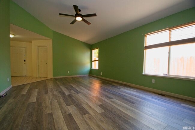 Building Photo - 3035 Bandera Ave
