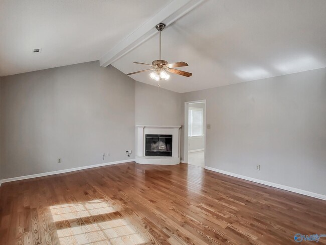 Building Photo - 116 Portal Ln