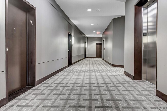 Building Photo - 8025 Maryland Ave