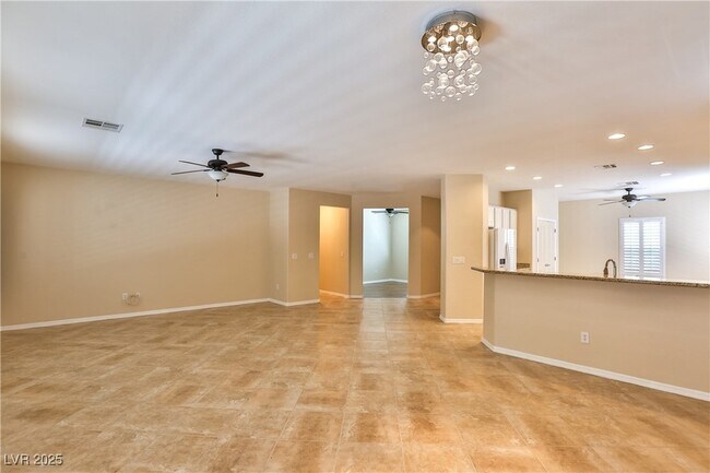 Building Photo - 2264 Laurel Heights Ln