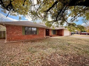 Building Photo - 2220 NW 118th St