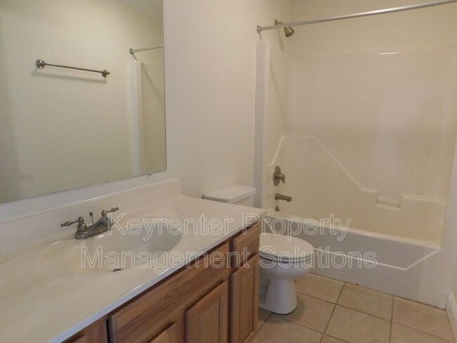 Building Photo - 22 Enchanted View Cir