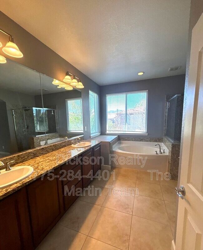 Building Photo - 7158 Coldwater St