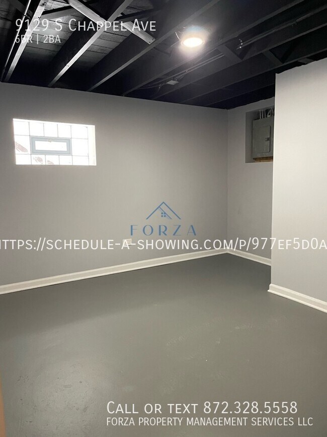 Building Photo - 9129 S Chappel Ave