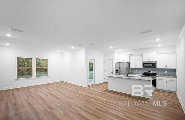 Building Photo - 16102 Laurelbrooke Lp