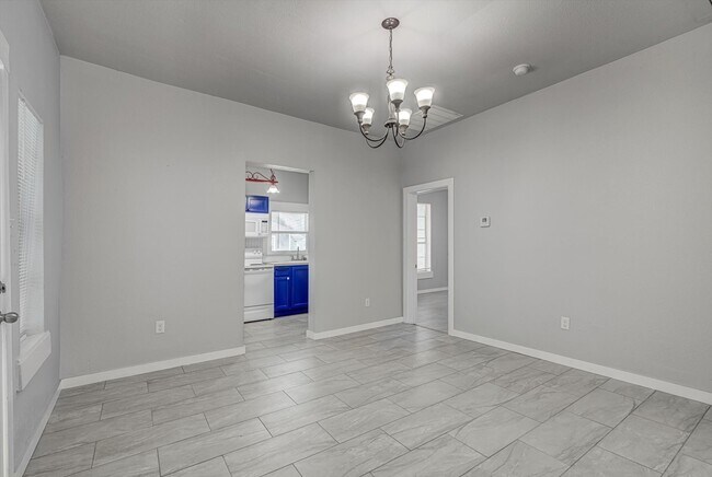 Building Photo - 1708 19th St