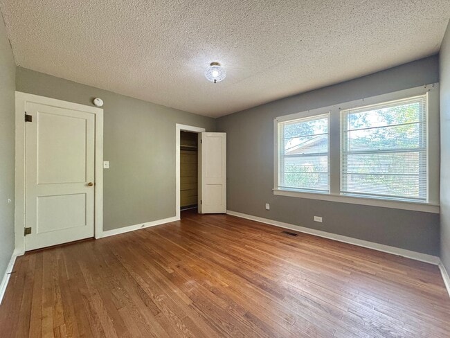 Building Photo - 3 Bedroom/2 Bath House in Batesville