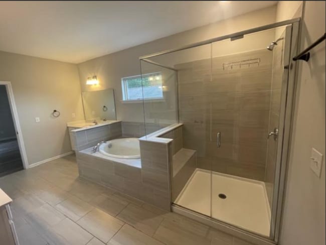 Building Photo - 4 bedroom home in desirable Indian Land