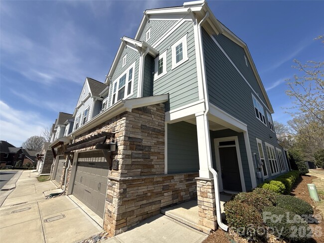 Building Photo - 11218 Cobb Creek Ct