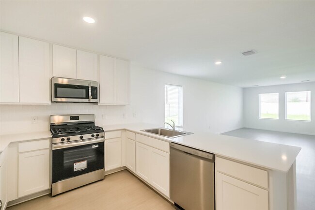 Building Photo - 6514 Linden Leaf Dr