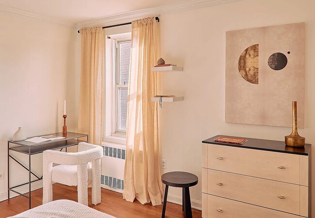 Building Photo - 220 Congress St