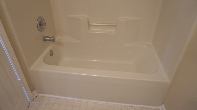 Building Photo - SUPER ADORABLE 2-Story, 2 Bedroom / 2.5 Bathroom Townhome!