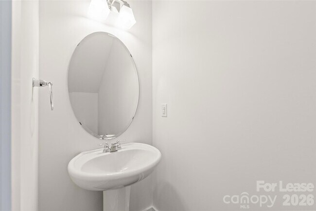 Building Photo - 2564 Tranquil Oak Pl