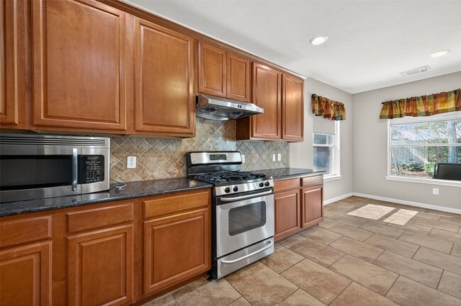 Building Photo - 26439 Sundown Cove Ln