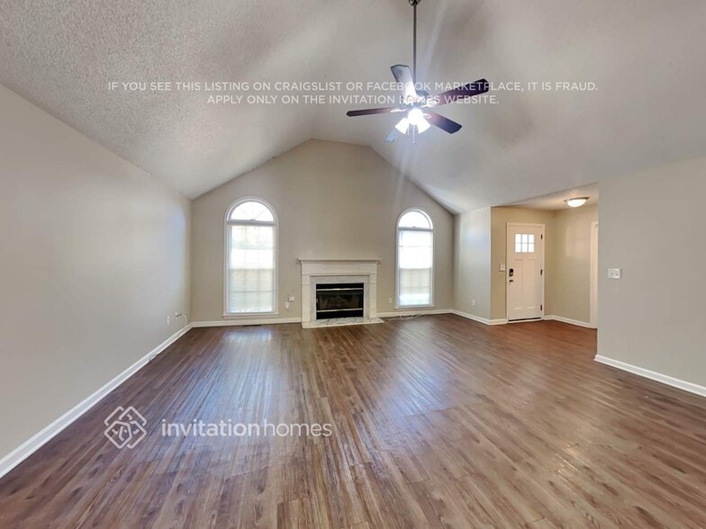 Building Photo - 647 Overlook Wood Way NW