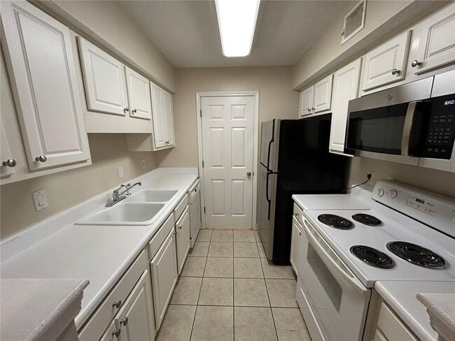 Building Photo - 1016 Wingate Way