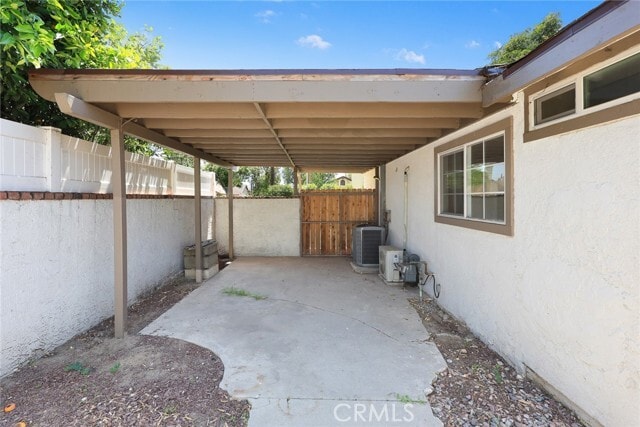 Building Photo - 14605 Olive St