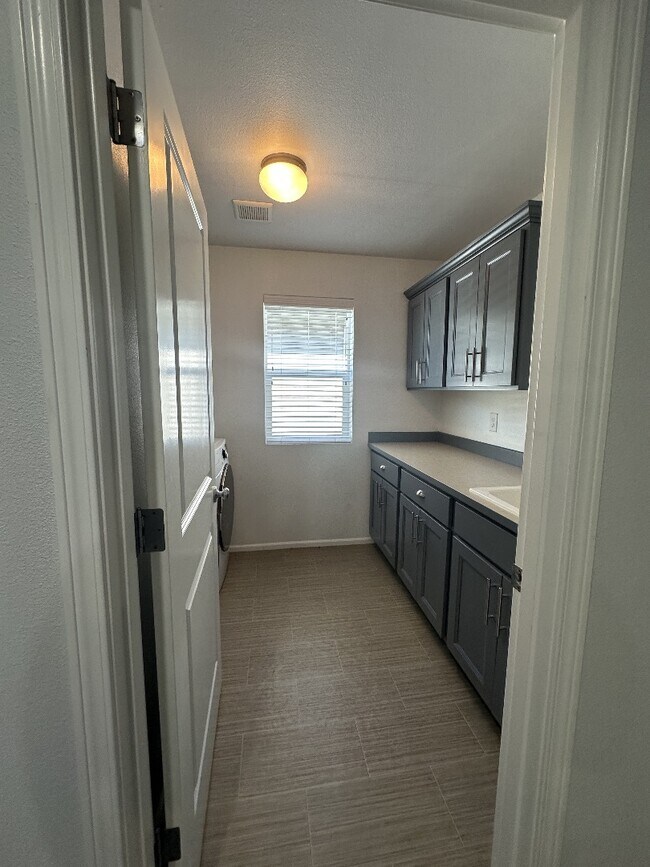 Building Photo - 27466 211th Ct SE