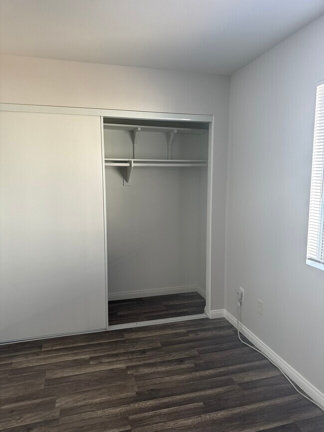 BEDROM 2 CABINET - 522 N Serrano Ave