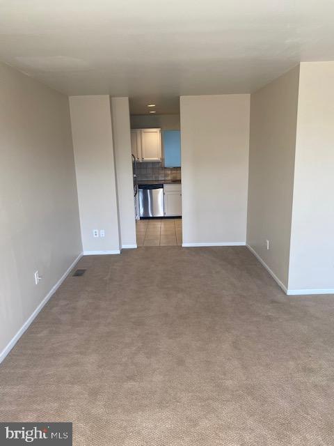 Building Photo - 1125 Cathedral Ln