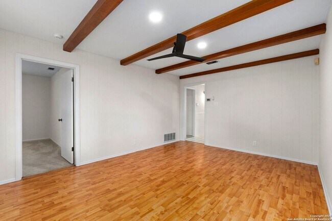 Building Photo - 3646 Igo St