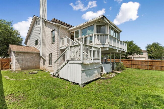 Building Photo - 1300 Chalk Ln