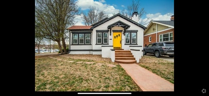 Building Photo - 1401 Ash St.