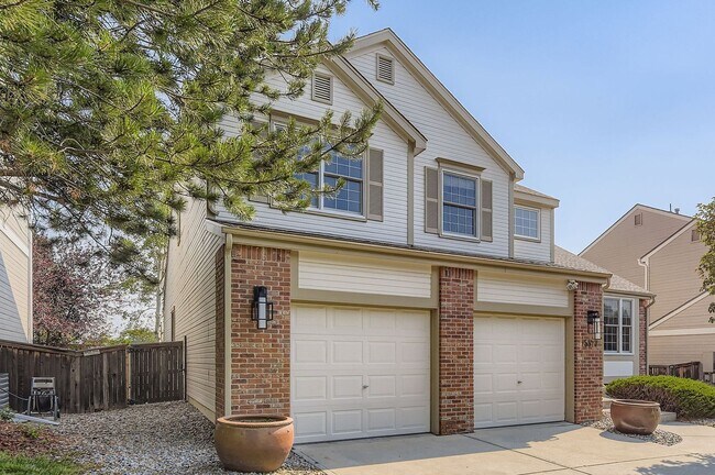 Building Photo - Spacious 4-Bedroom Home in Parker’s Desira...