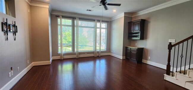 Building Photo - 1405 Patterson St