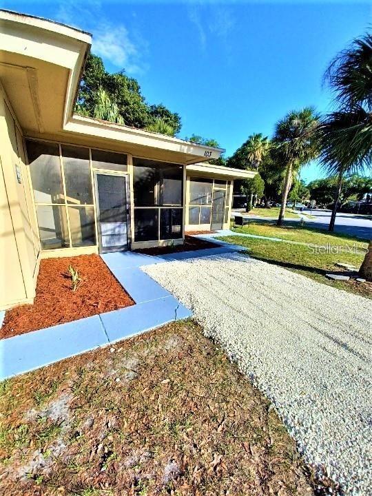 Primary Photo - 101 S Evergreen Ave