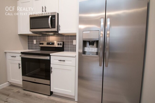 Building Photo - Two Bed Brewerytown Apartment