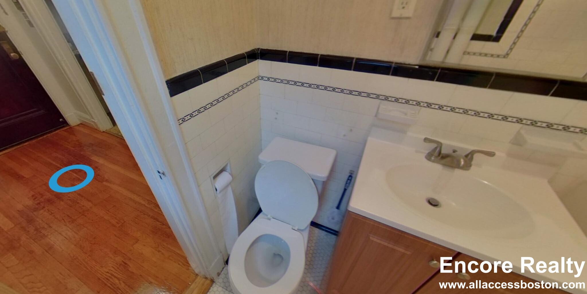 Building Photo - 53 Fellsway W