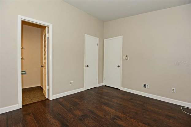 Building Photo - 2957 Rouen Ave