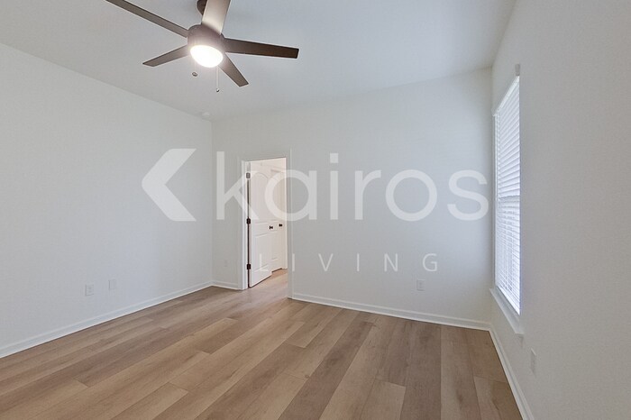 Building Photo - 206 Carencro St