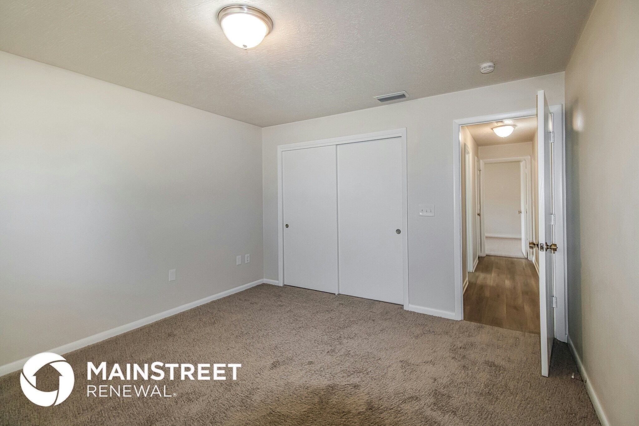 Building Photo - 4036 Montano Ave