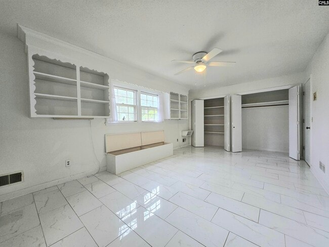 Building Photo - 77 Northlake Rd