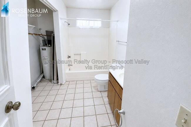 Building Photo - 3170 N Tani Rd