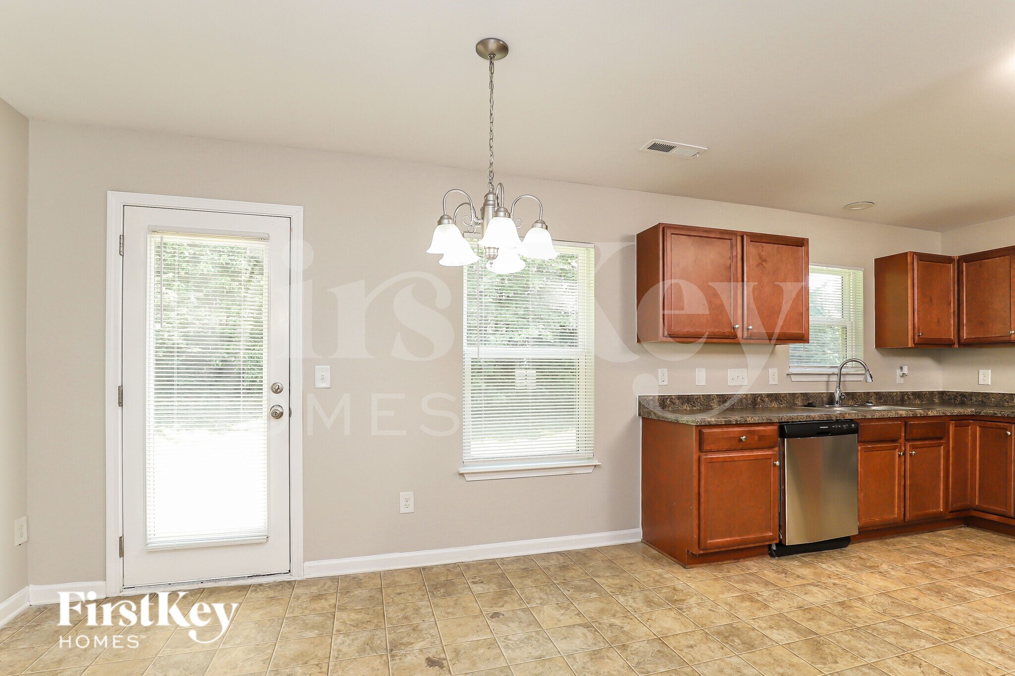 Building Photo - 2322 Deerbrook Forest Ln