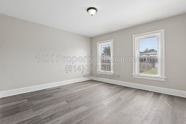 Building Photo - 132 S Richardson Ave