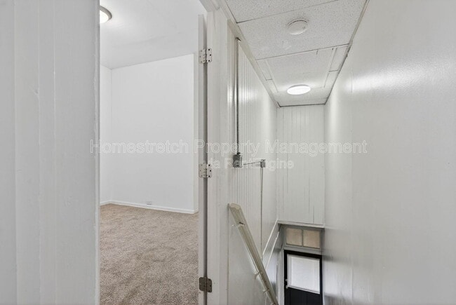 Building Photo - 3833 Oregon Ave