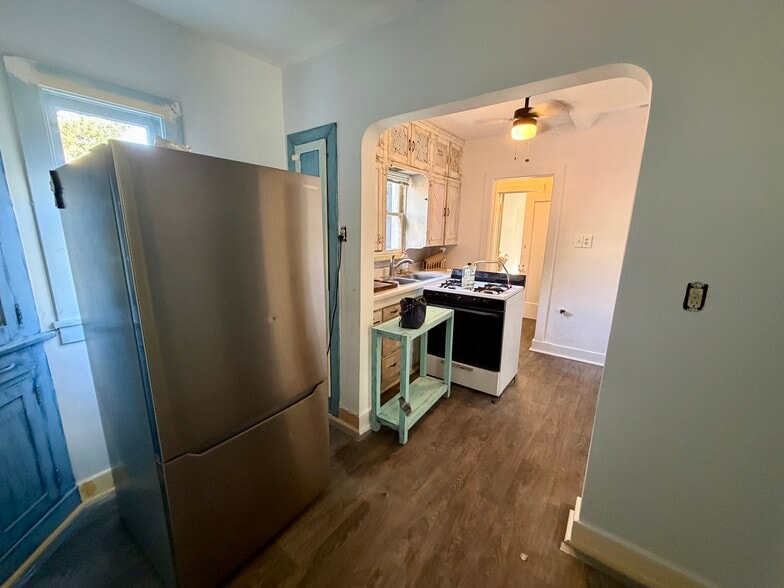 Building Photo - 14119 Erwin St