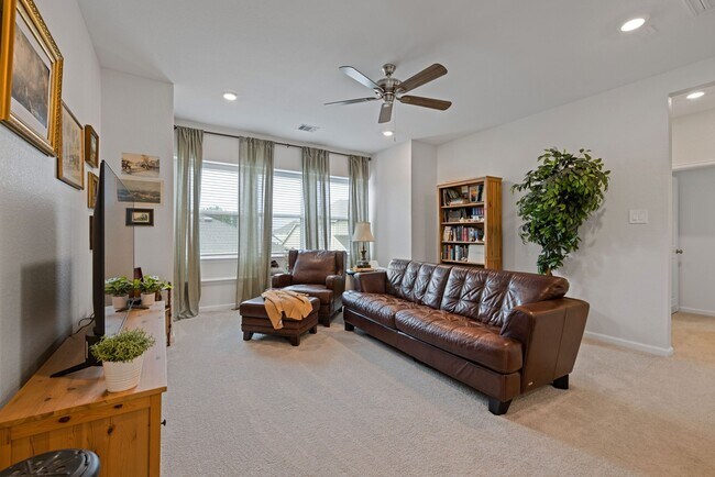 Building Photo - 18323 Tiger Flowers Dr