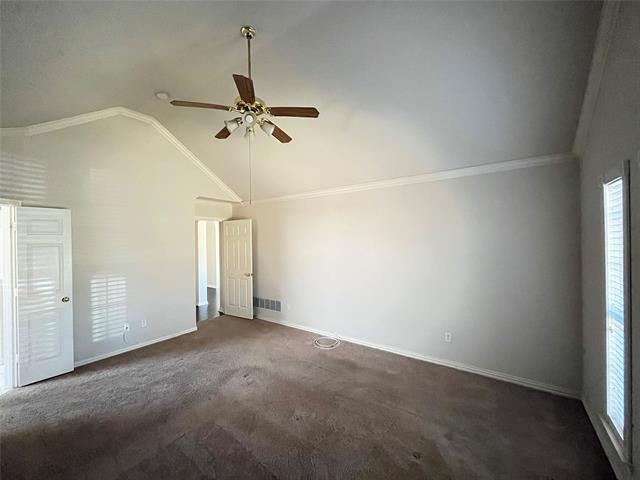 Building Photo - 6021 Blue Spruce Ln