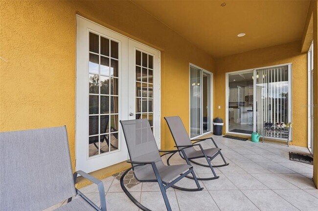 Building Photo - 12329 Creek Edge Dr