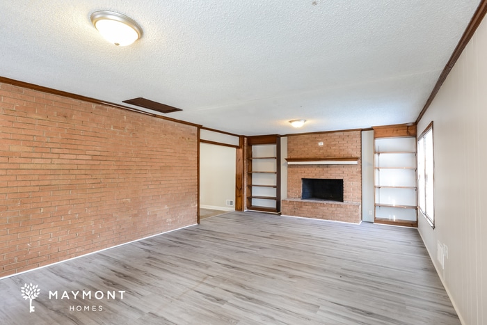 Building Photo - 116 Coolstream Dr